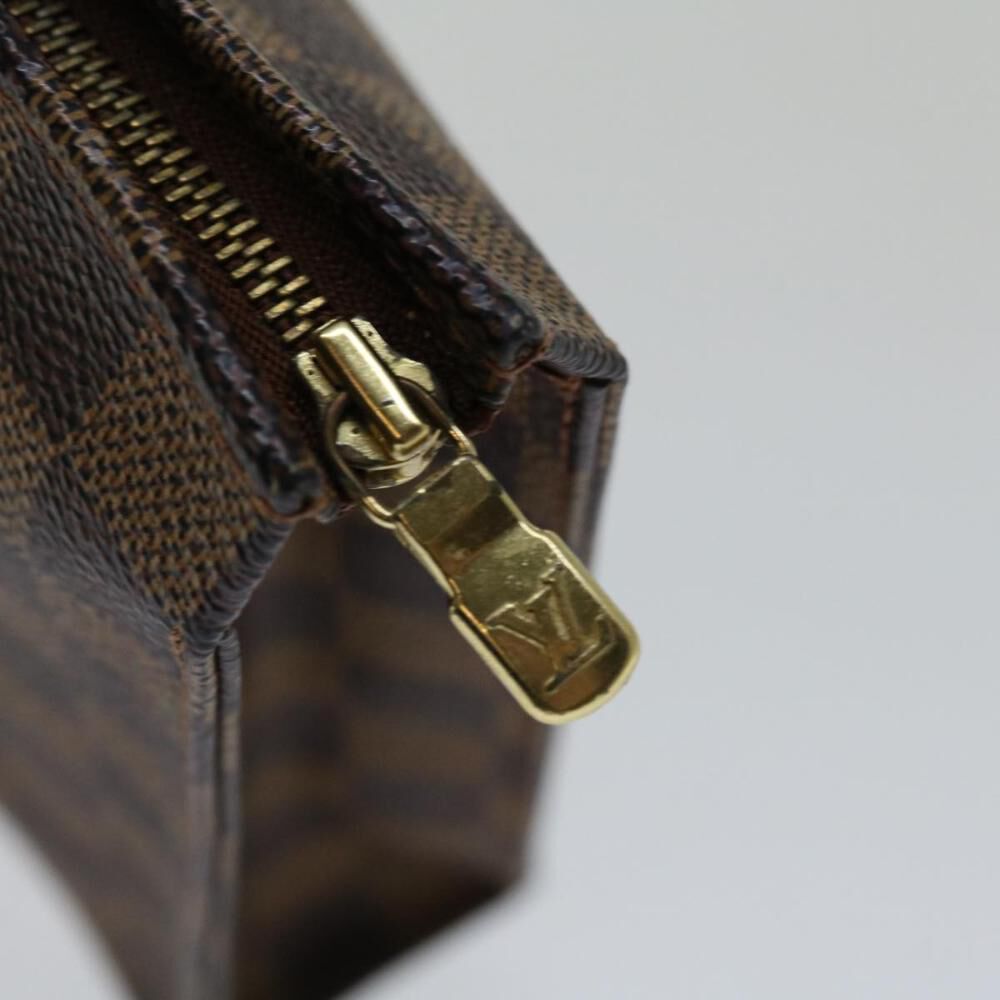Louis Vuitton Poche Toilette
