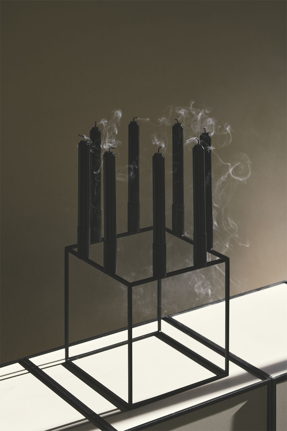 Kubus 8, Candle Holder, Black