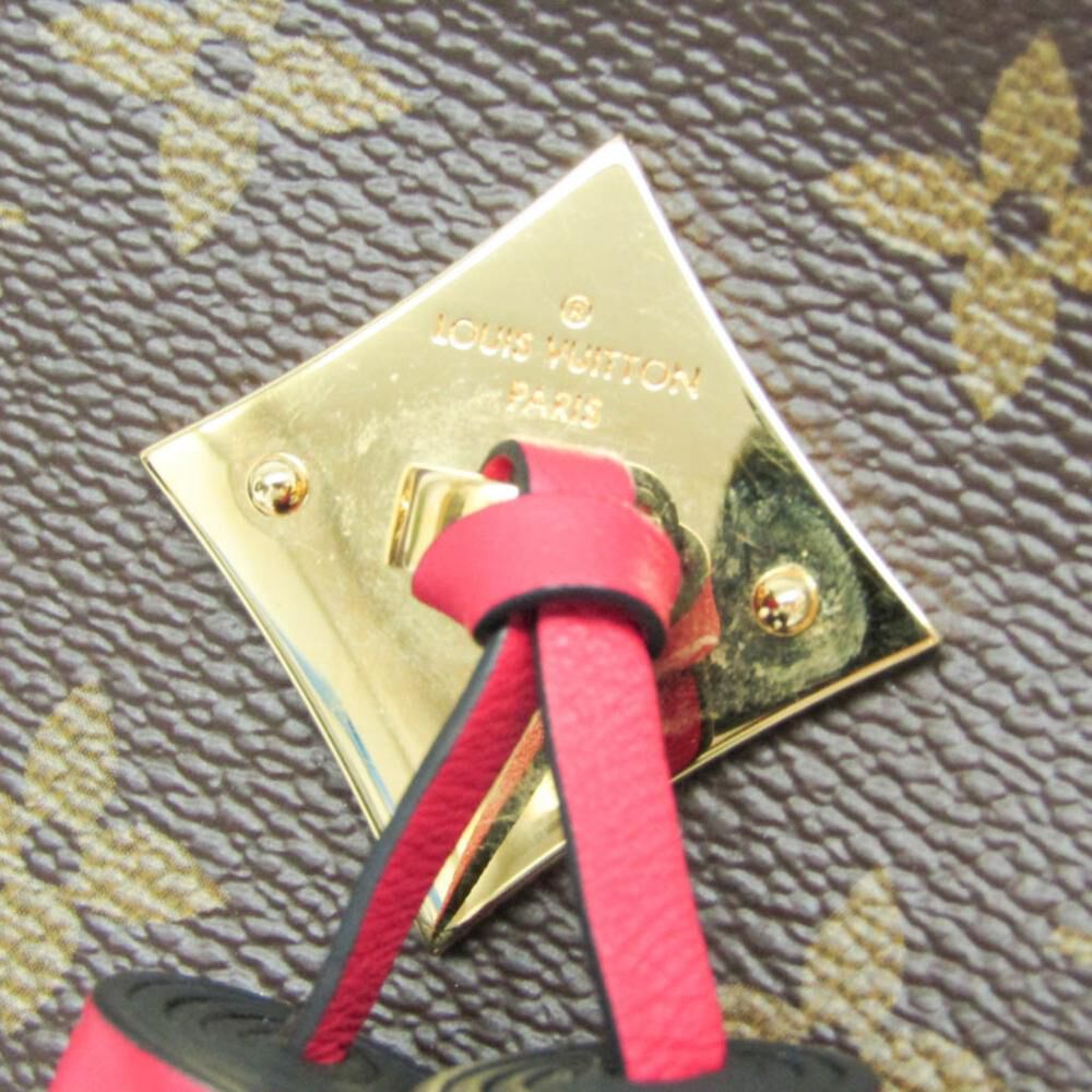 Louis Vuitton Saintonge