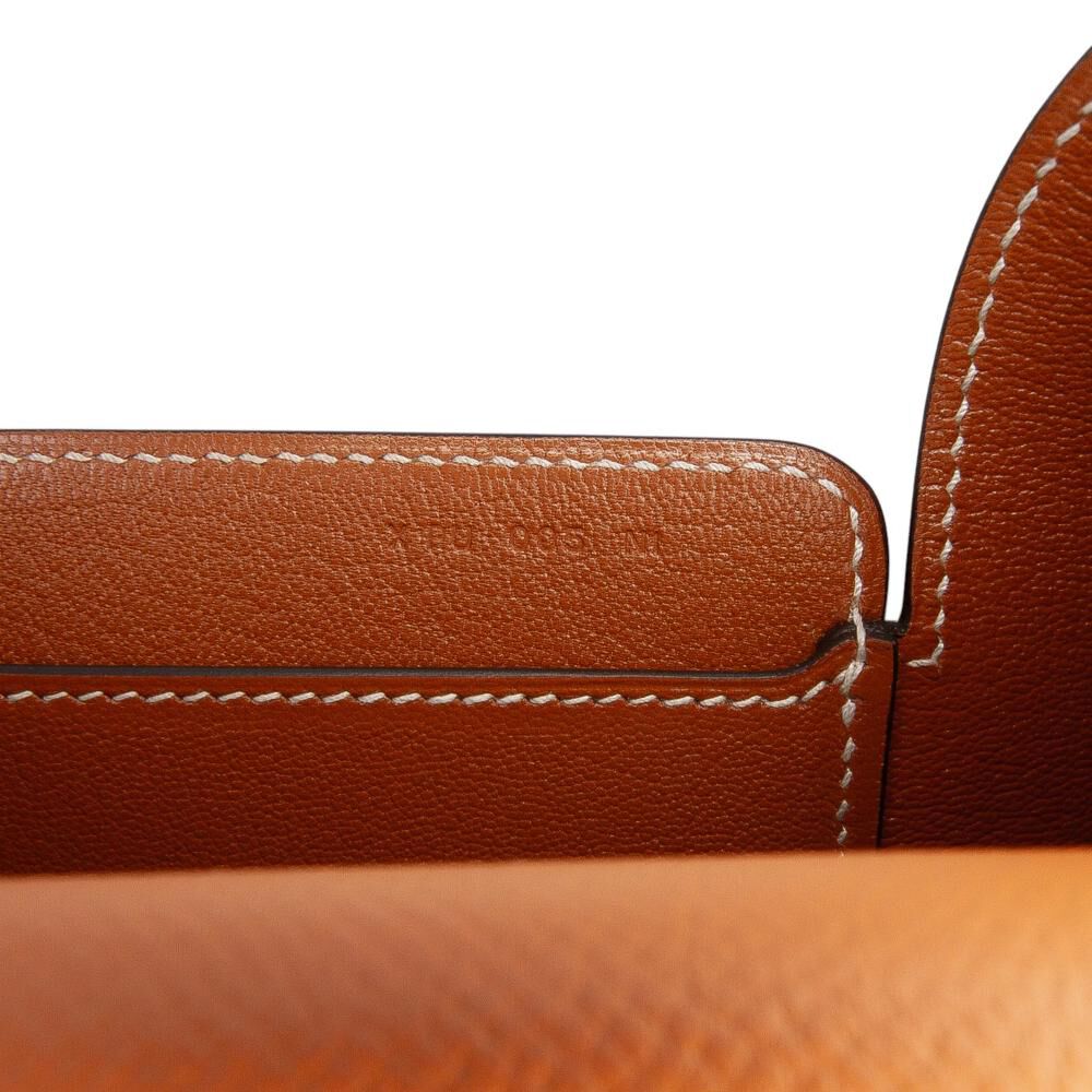 Herm&egrave;s Clutch