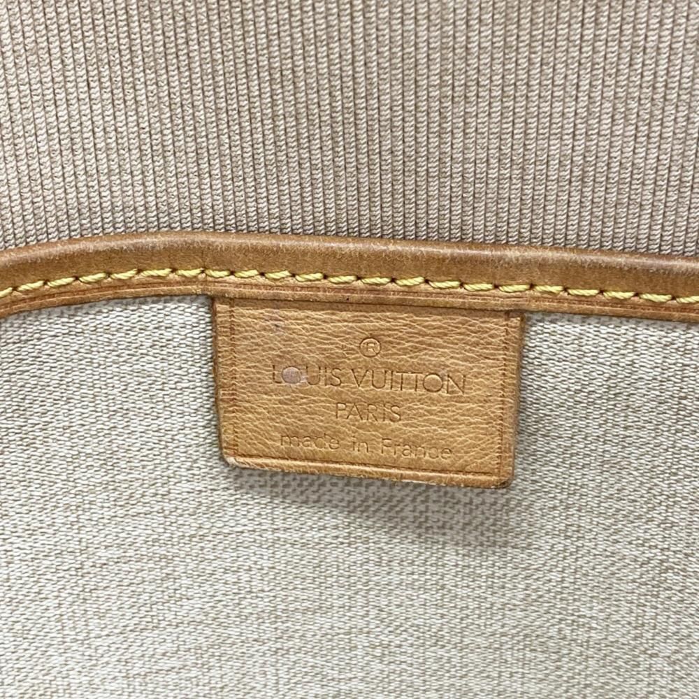 Louis Vuitton Excursion