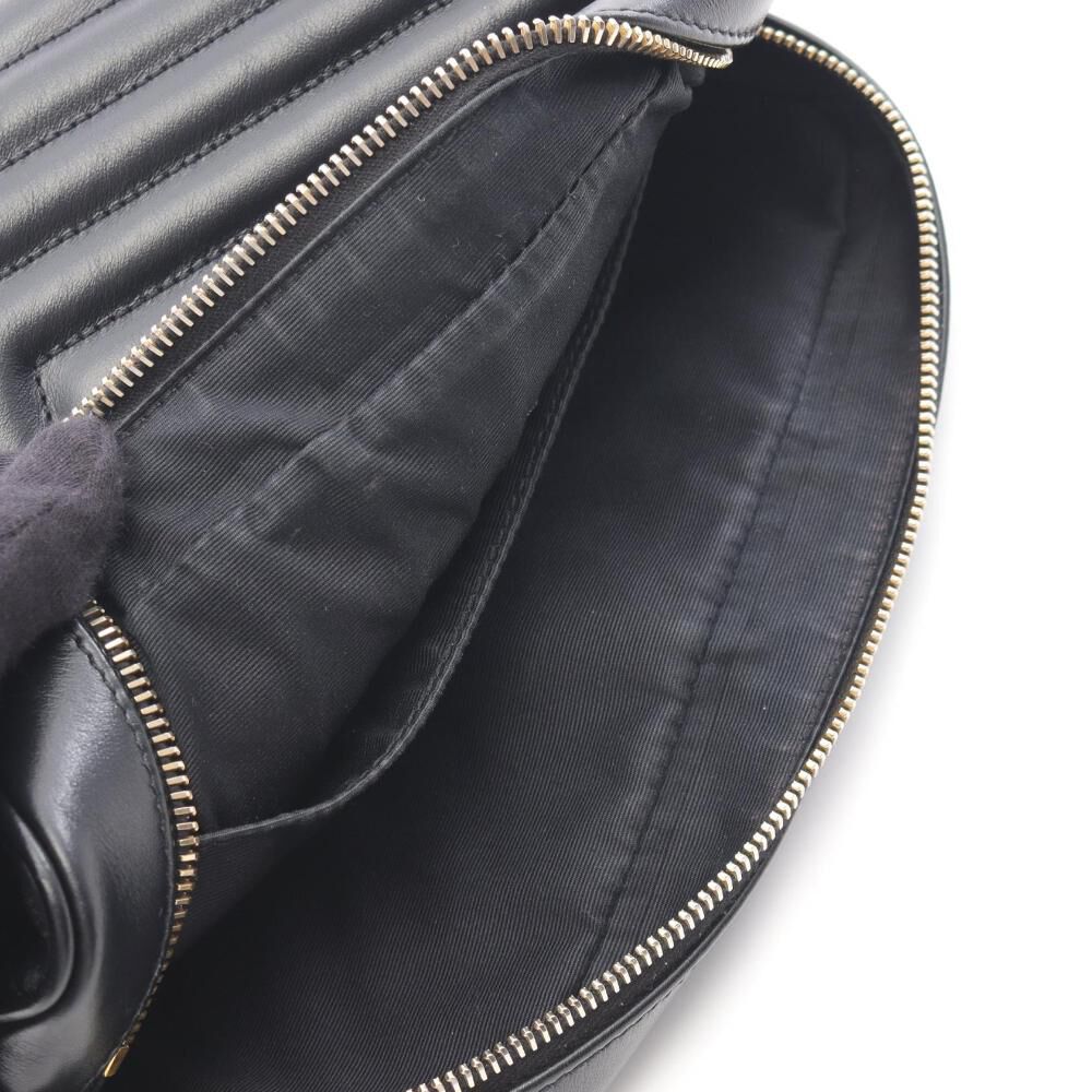 Yves Saint Laurent Shoulder Bag