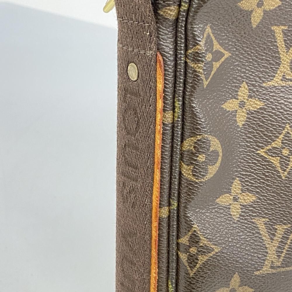 Louis Vuitton Shoulder Bags