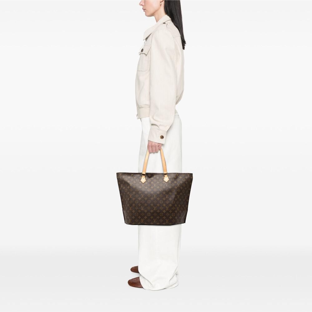 Louis Vuitton Tote