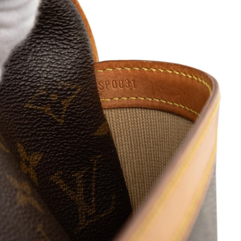 Louis Vuitton Reporter