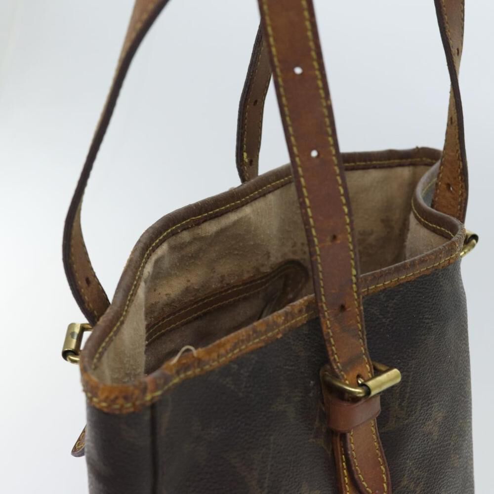 Louis Vuitton Shoulder Bags