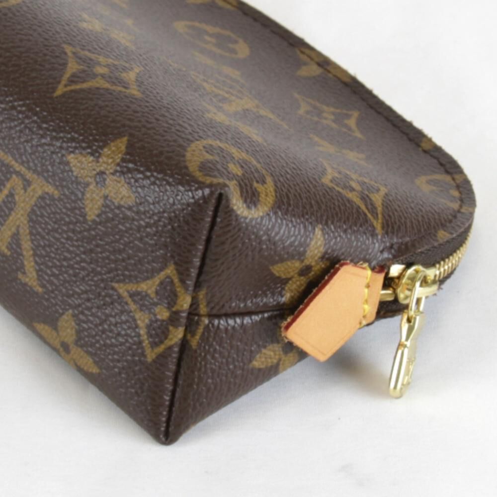 Louis Vuitton Pouch