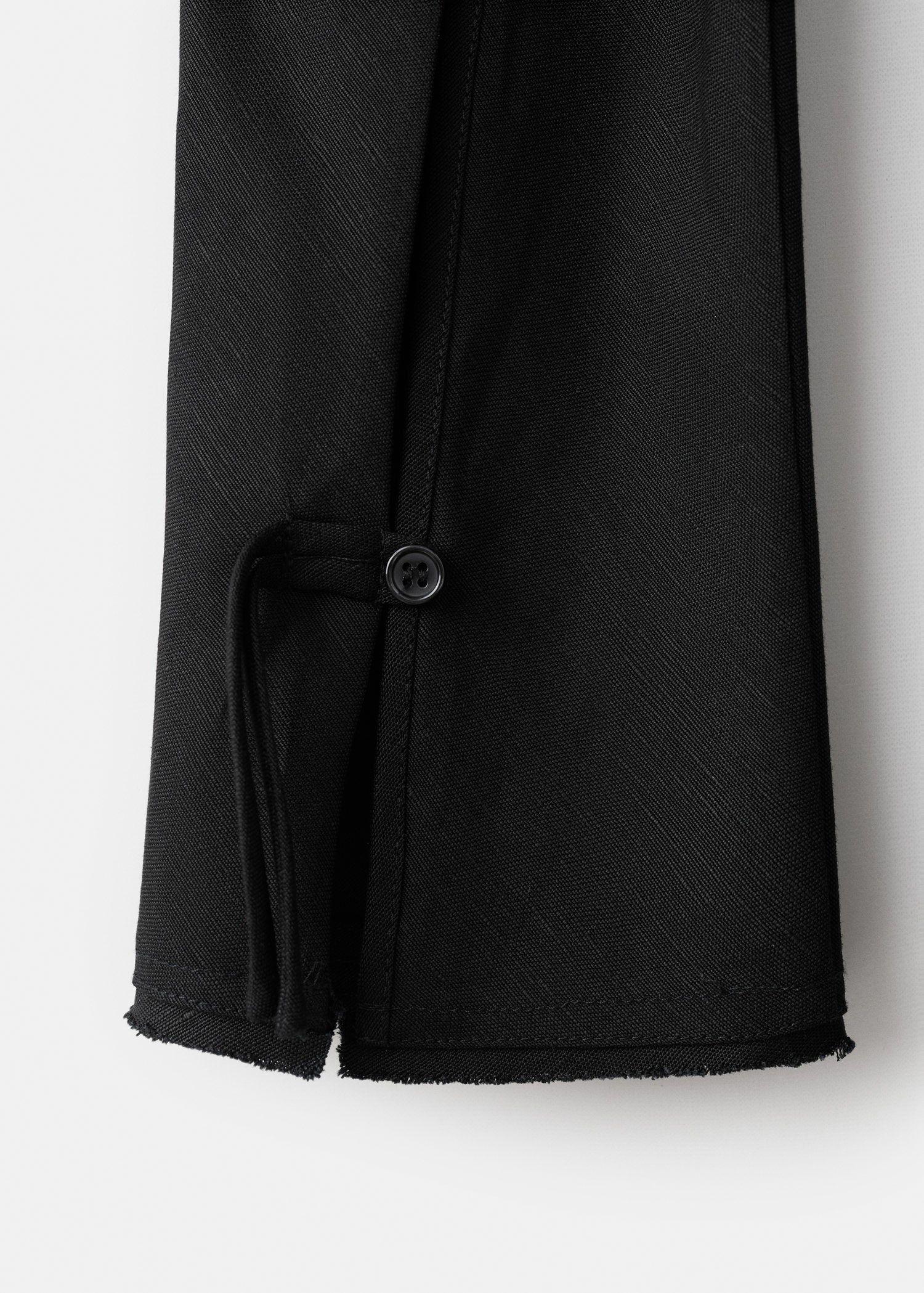 Linen dress with back opening