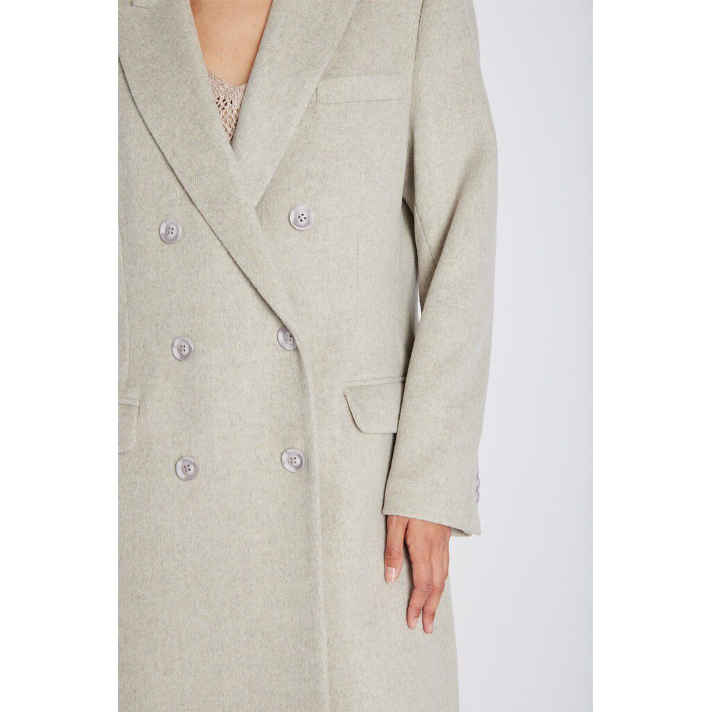 FallopiaBBAbellas coat