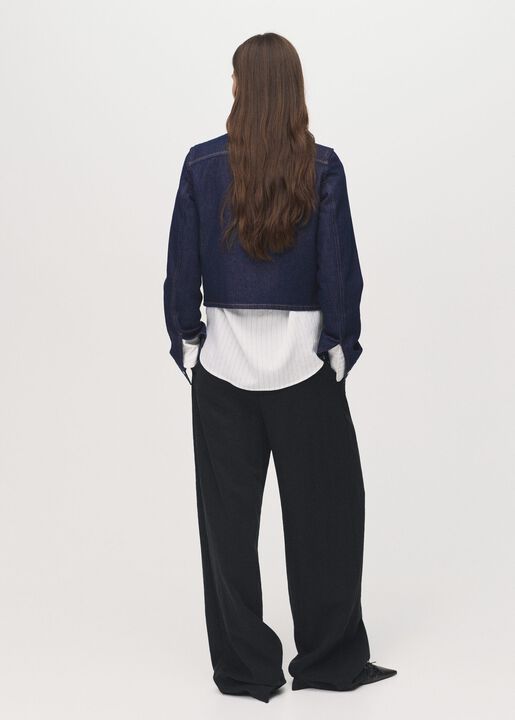 Denim jacket with pockets