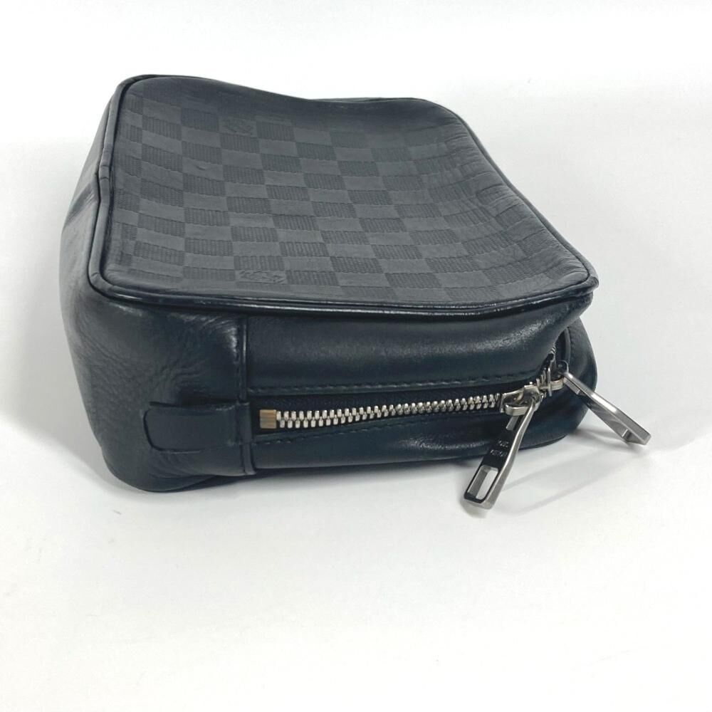 Louis Vuitton Clutch