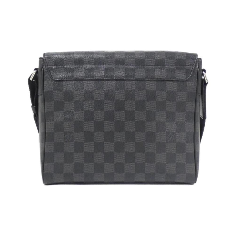 Louis Vuitton Messenger