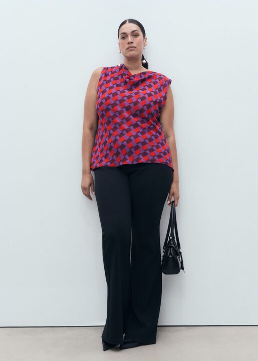 BLOUSE. -- MARTINA