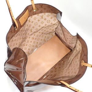 Louis Vuitton Tote