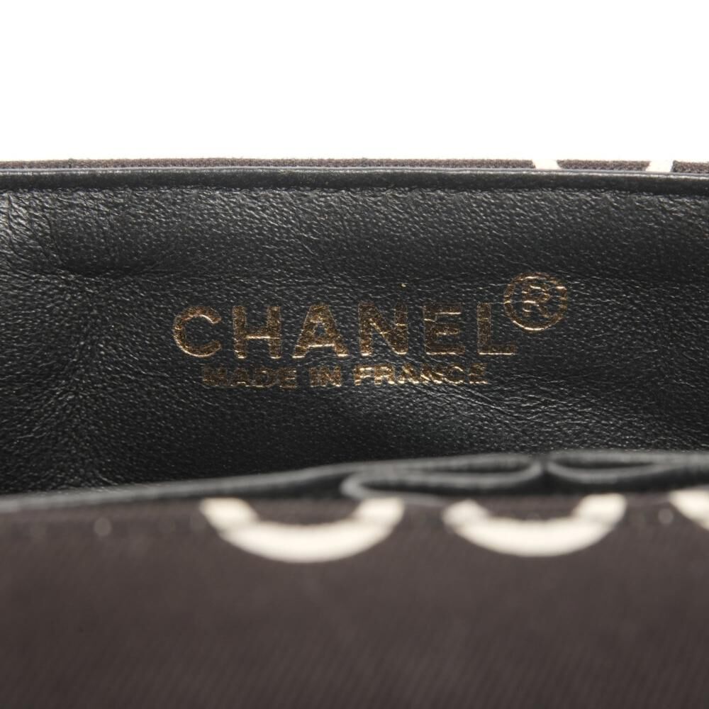 Chanel Chocolate Bar