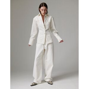 Andi - Distressed Canvas