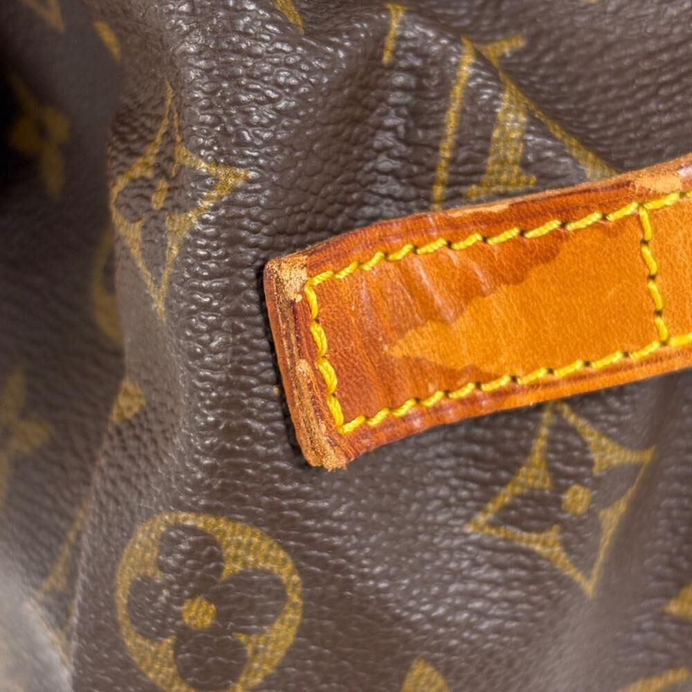 Louis Vuitton Saumur