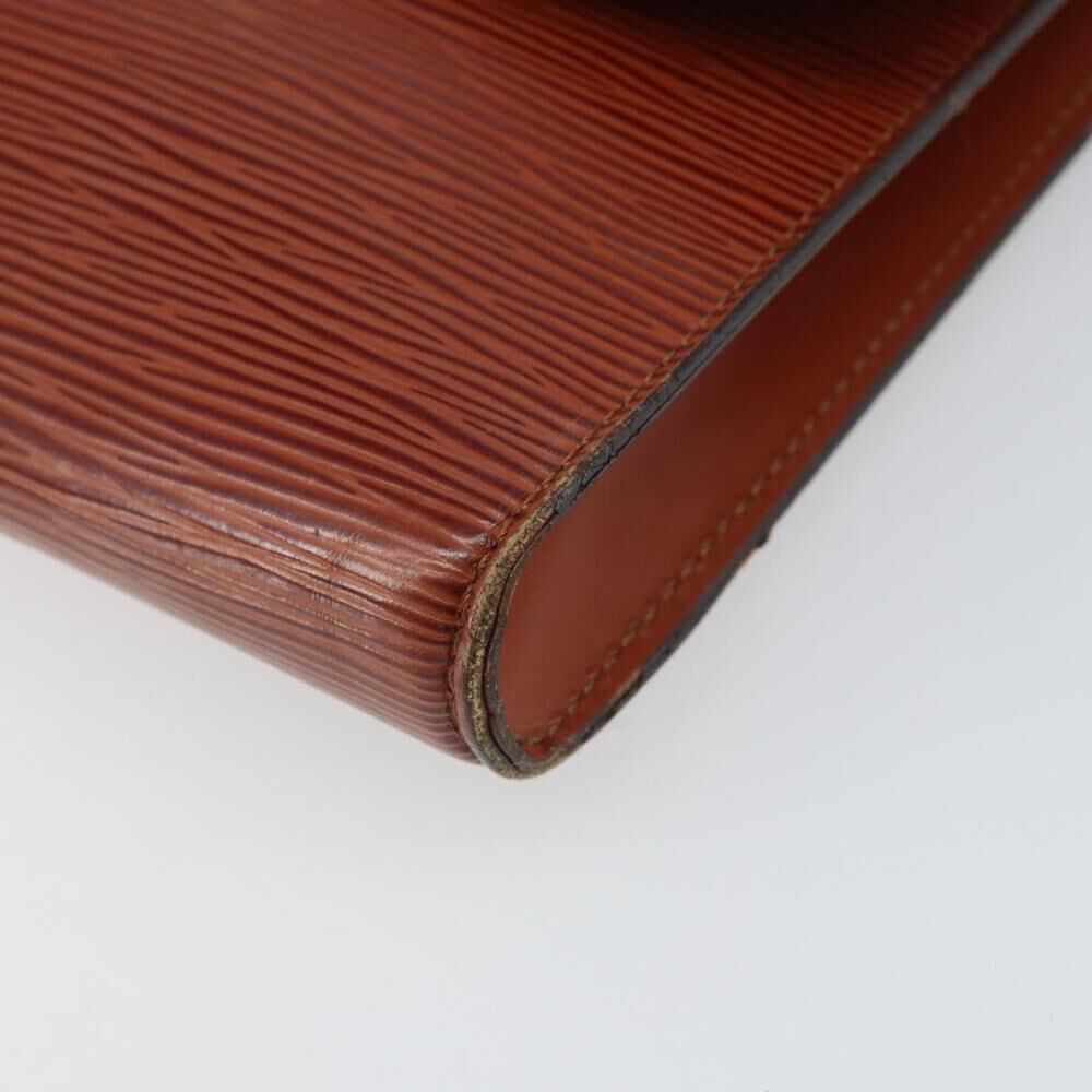 Louis Vuitton Shoulder Bags
