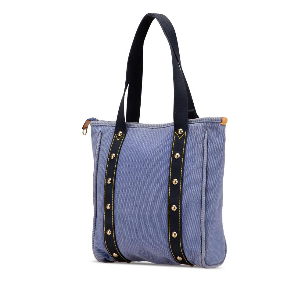 Louis Vuitton Antigua