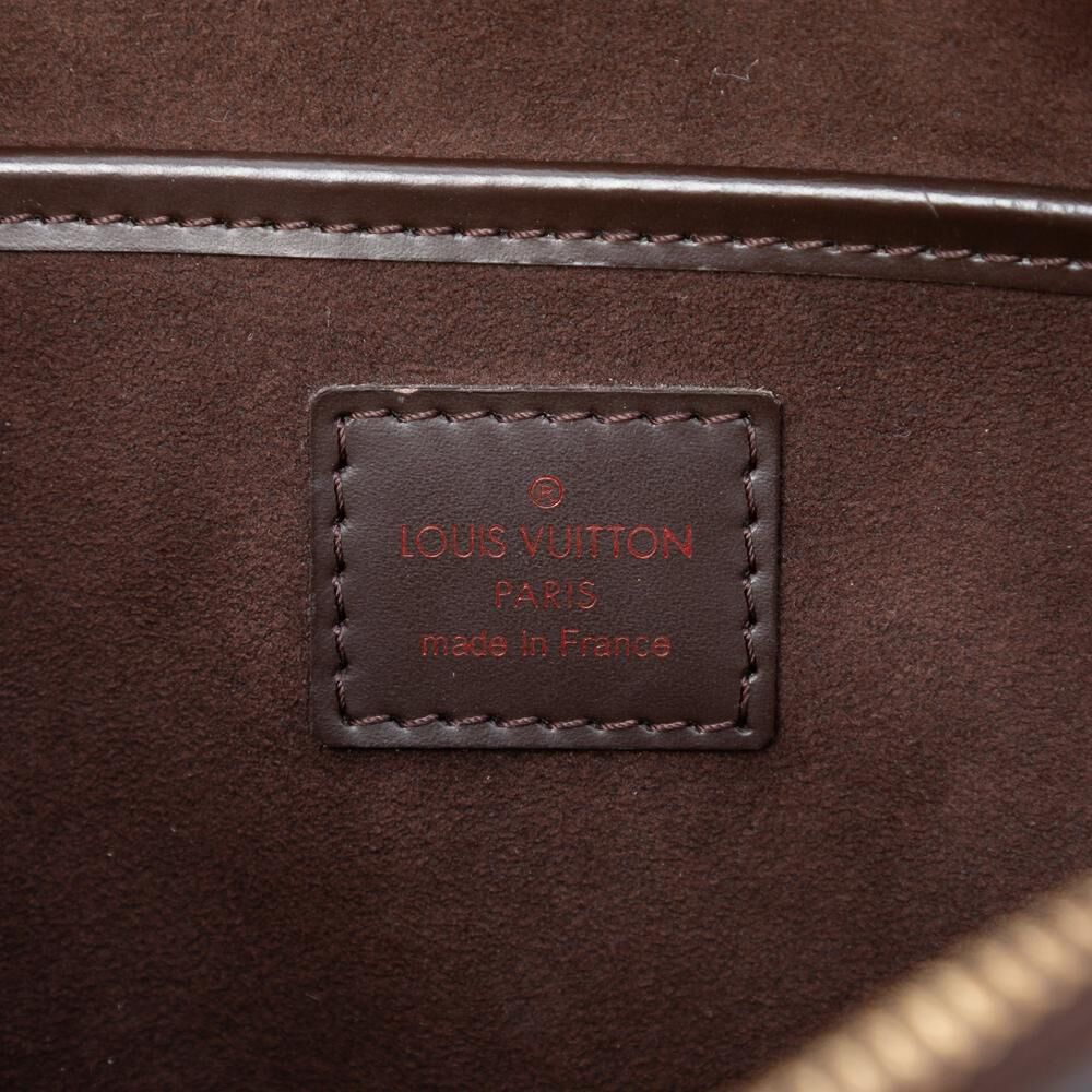 Louis Vuitton Clutch