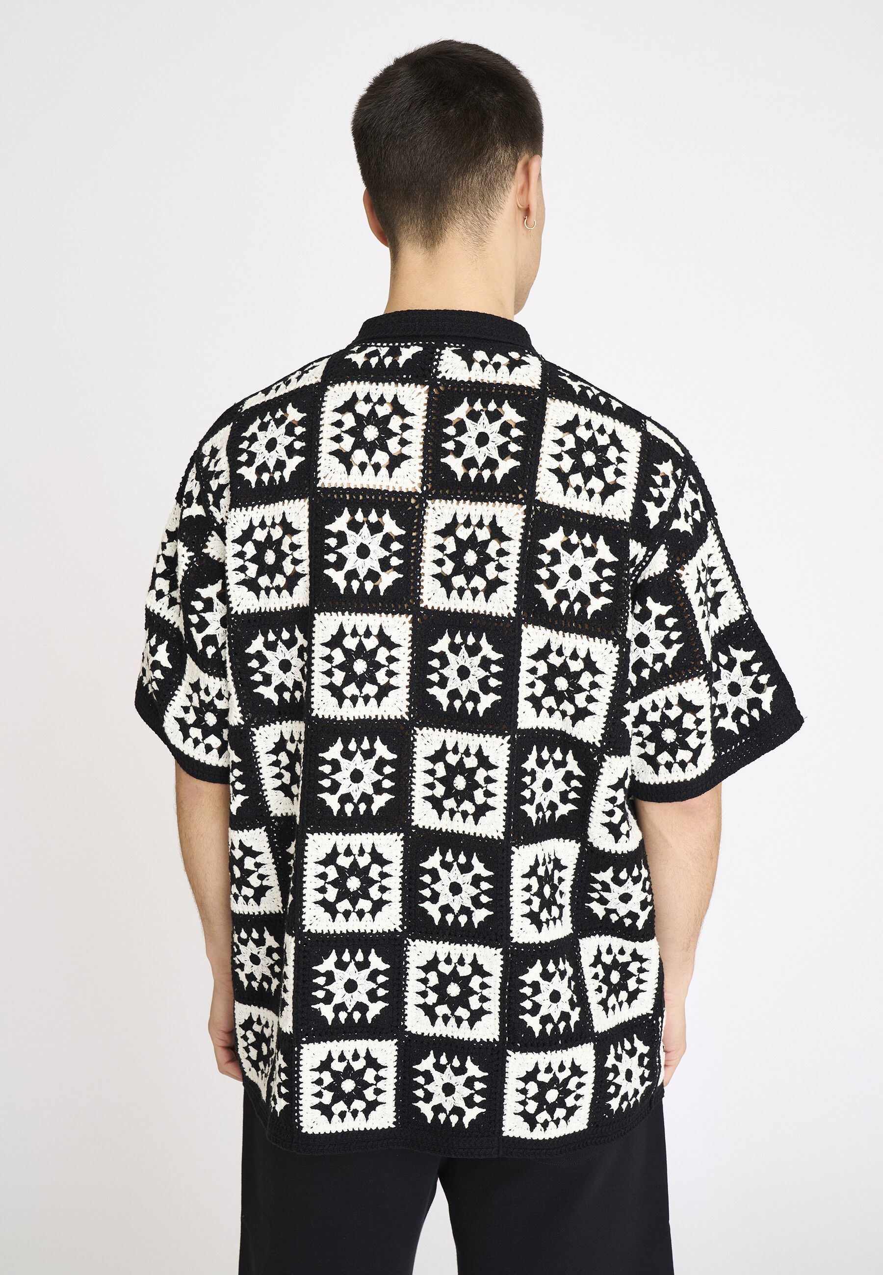 LEON CHROCHET SS SHIRT