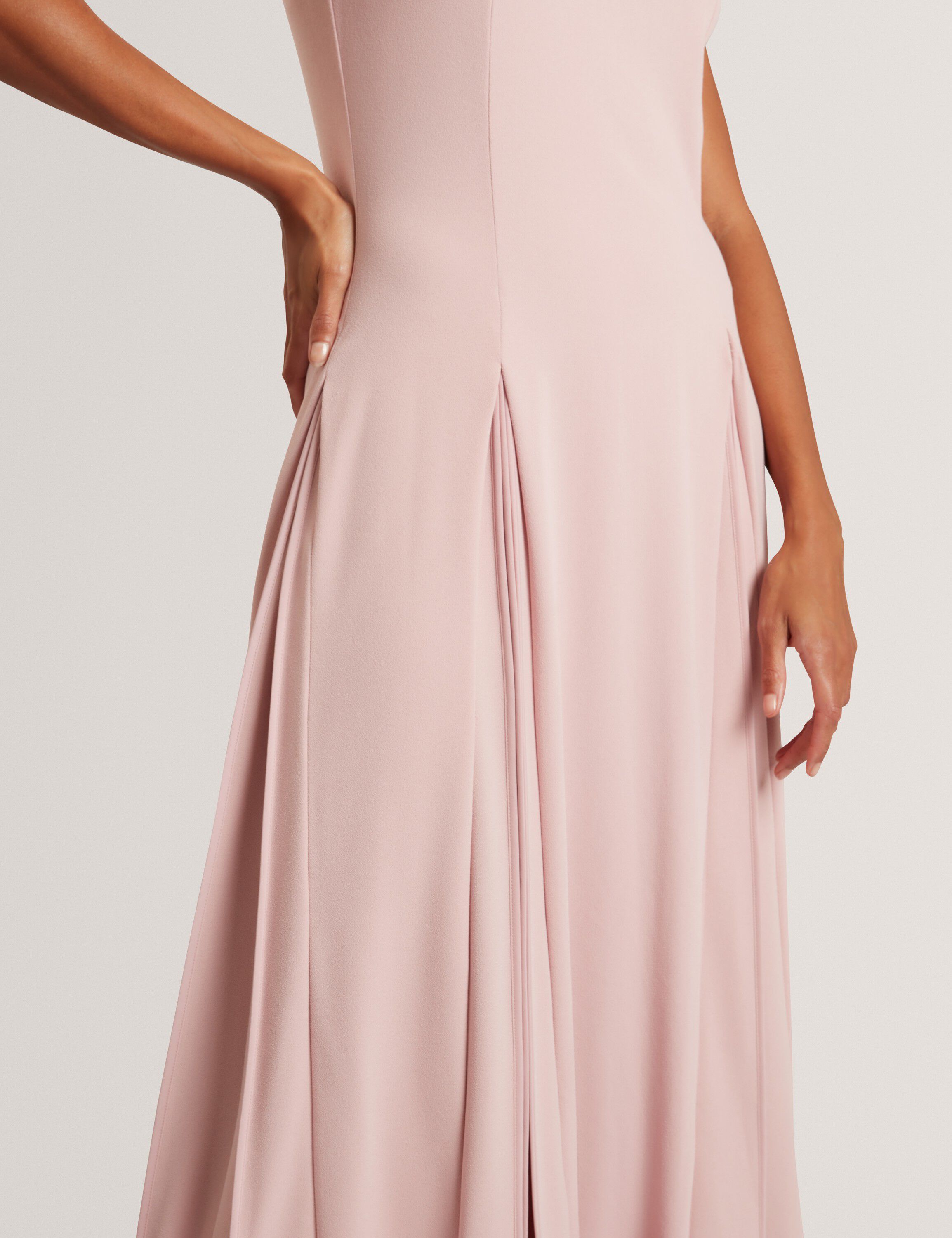 CARNELI Midi Dress With Pleat Detai