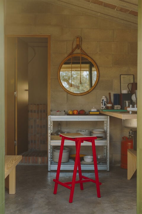 Taburete 8 Bar stool Low Signal red