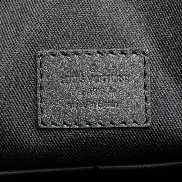 Louis Vuitton Messenger