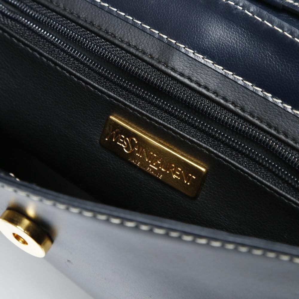 Yves Saint Laurent Shoulder Bag