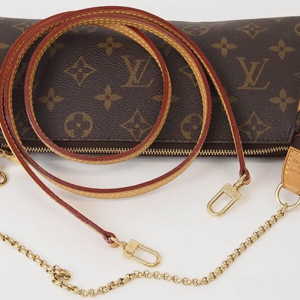 Louis Vuitton Shoulder Bags