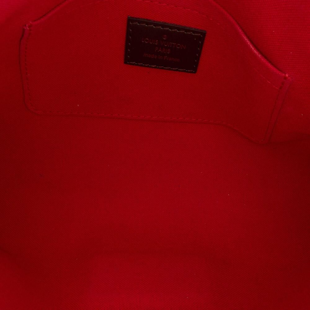 Louis Vuitton Favorite