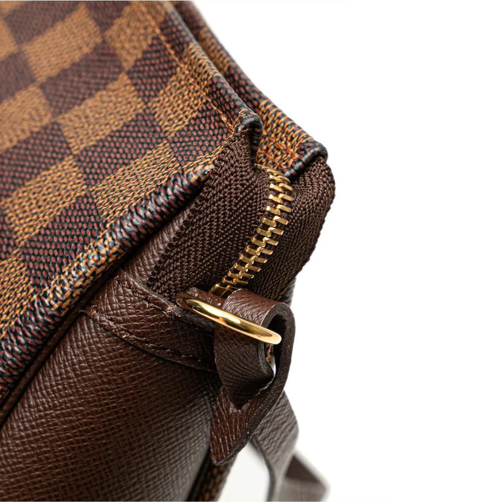 Louis Vuitton Shoulder Bags