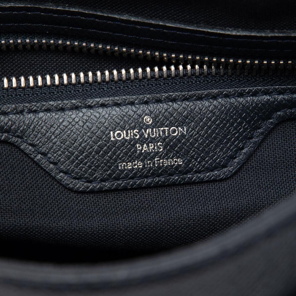 Louis Vuitton Crossbody Bag