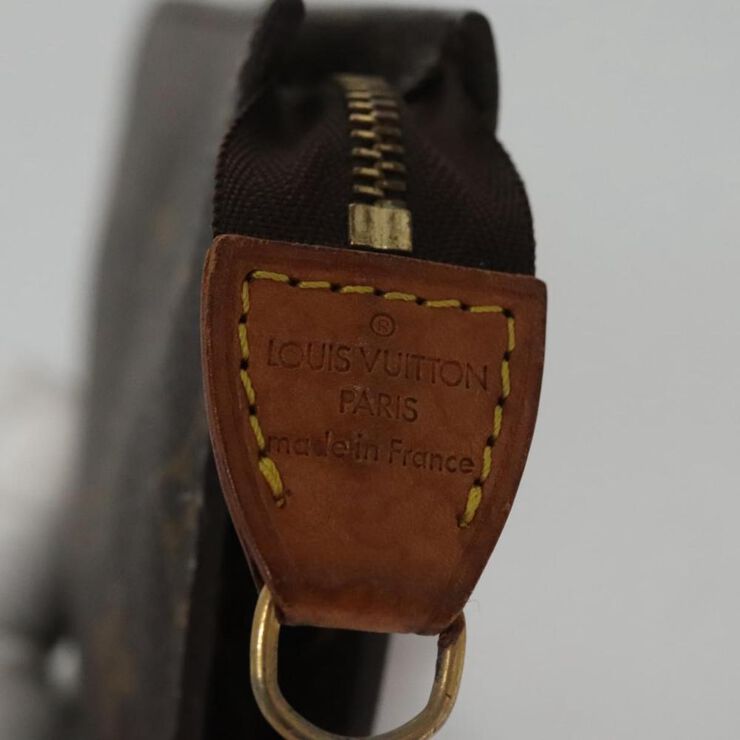 Louis Vuitton Pouch