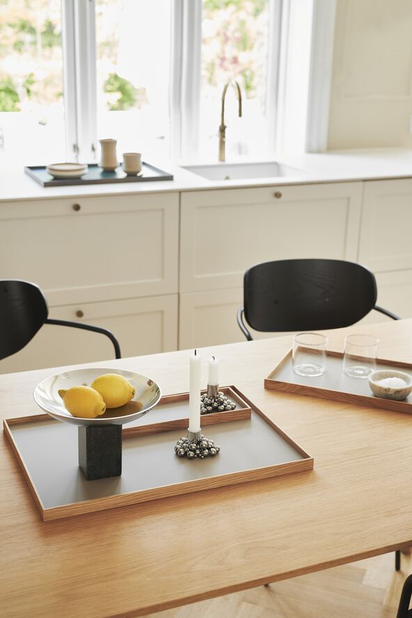 FRAME Tray Medium Oak Grey