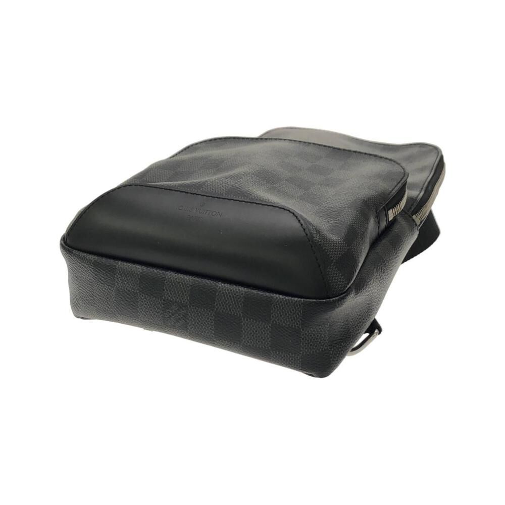 Louis Vuitton Shoulder Bags