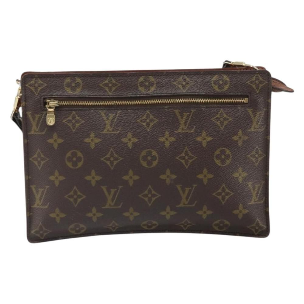 Louis Vuitton Shoulder Bags