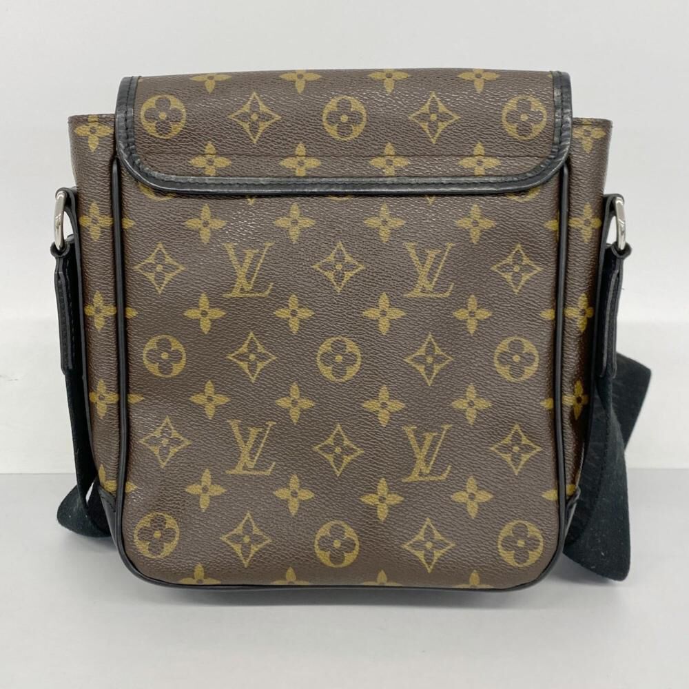Louis Vuitton Shoulder Bags