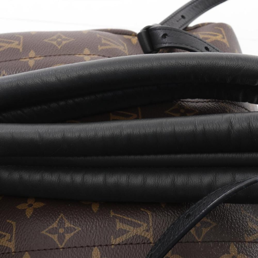 Louis Vuitton Palm Springs