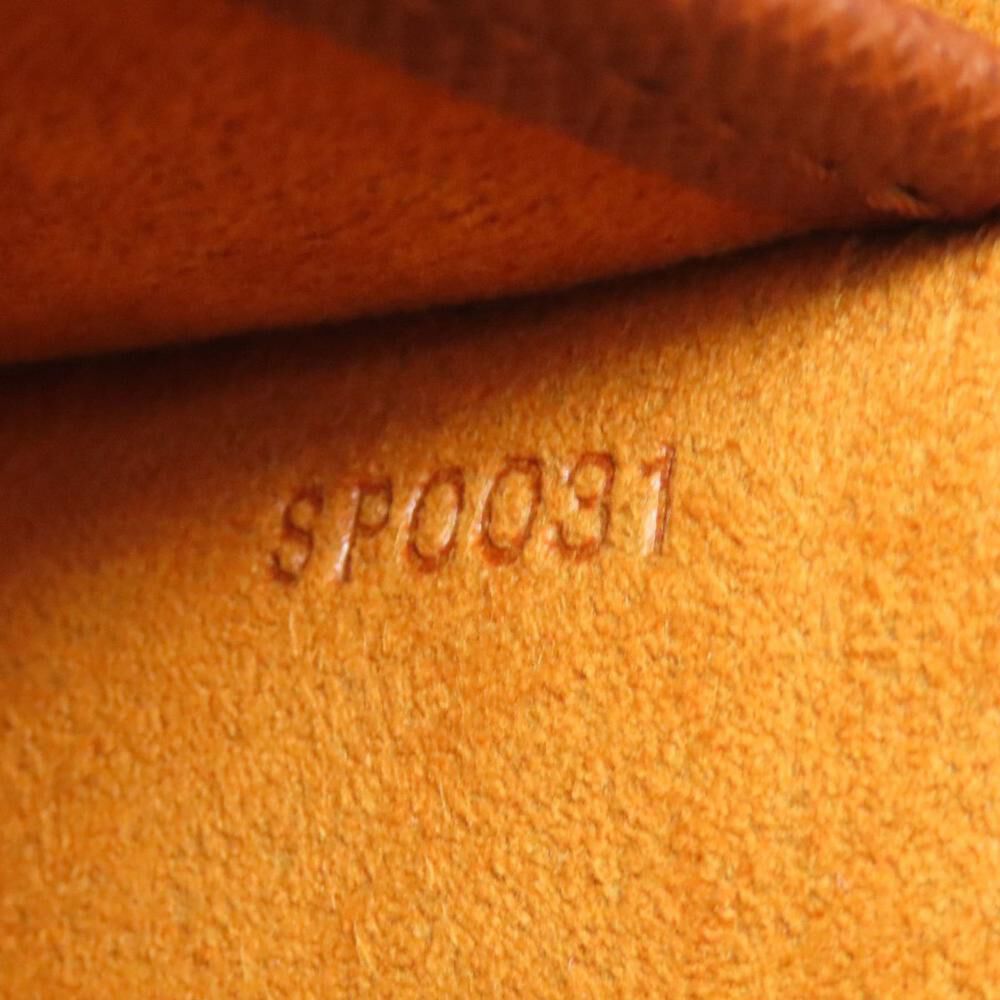 Louis Vuitton Shoulder Bags