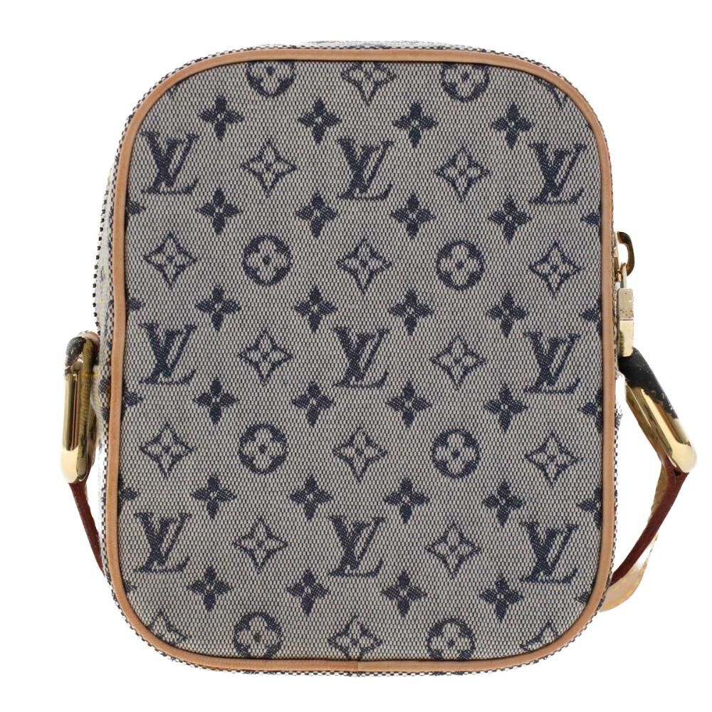 Louis Vuitton Shoulder Bags