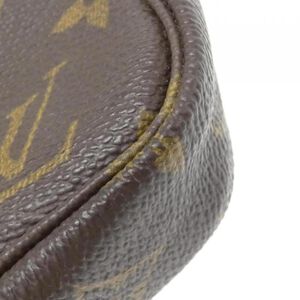 Louis Vuitton Pochette Accessoires