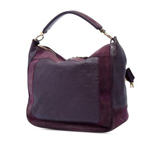 Louis Vuitton Shoulder Bags