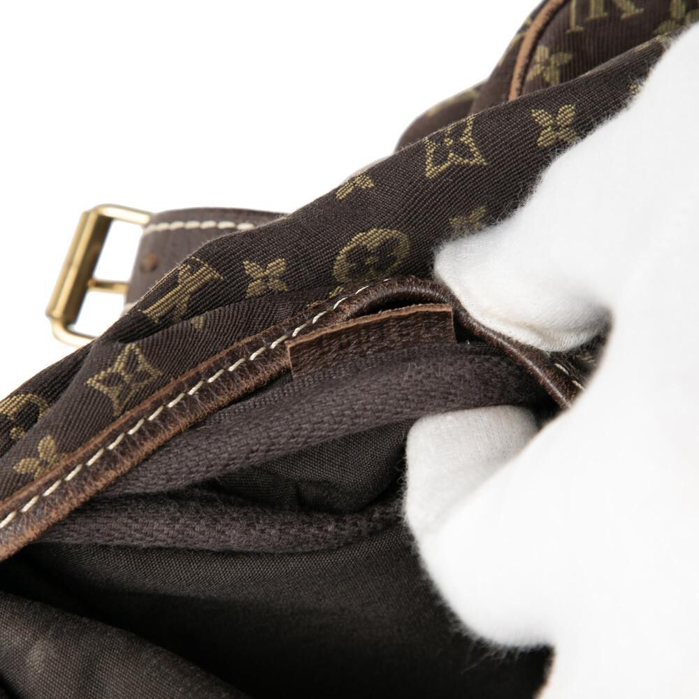 Louis Vuitton Saumur
