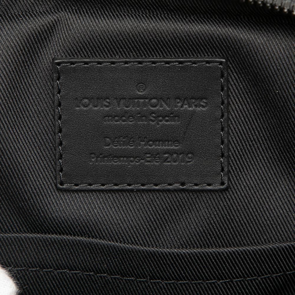 Louis Vuitton Shoulder Bags