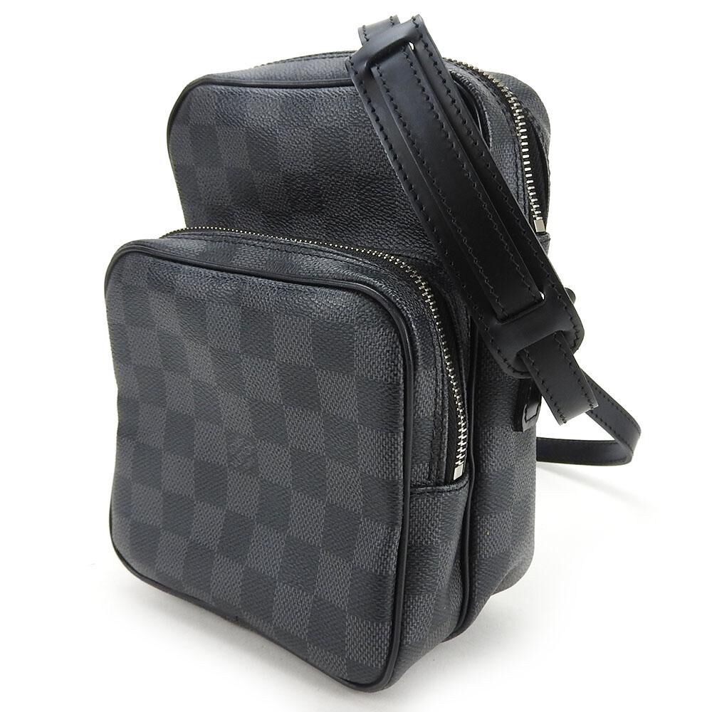 Louis Vuitton Shoulder Bags