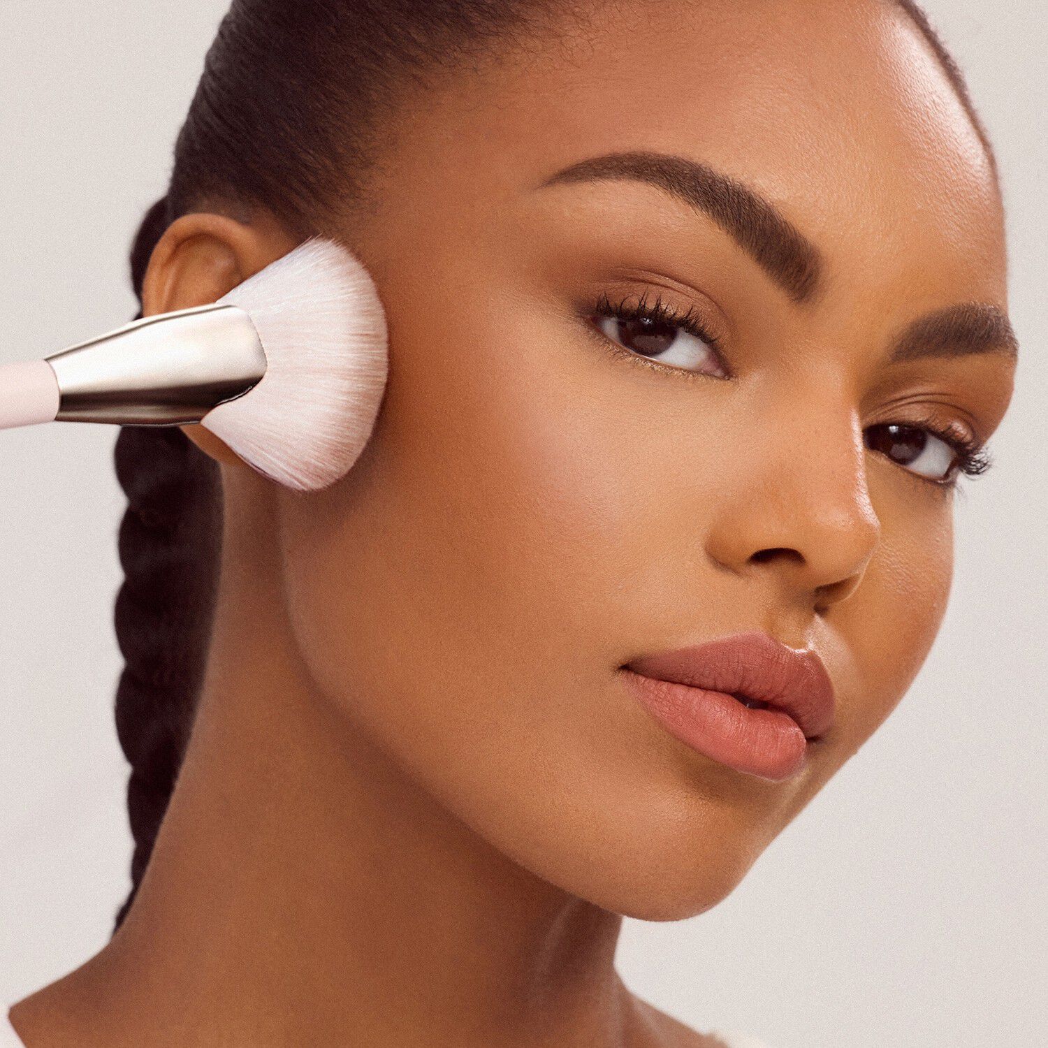 Warm Wishes Angled Powder Brush - Snedskuren puderborste