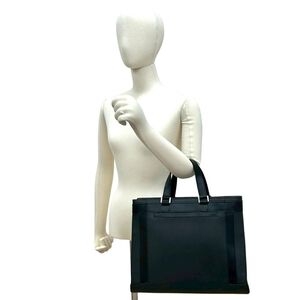 Louis Vuitton Tote