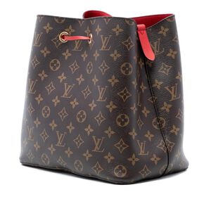 Louis Vuitton Bucket Bag