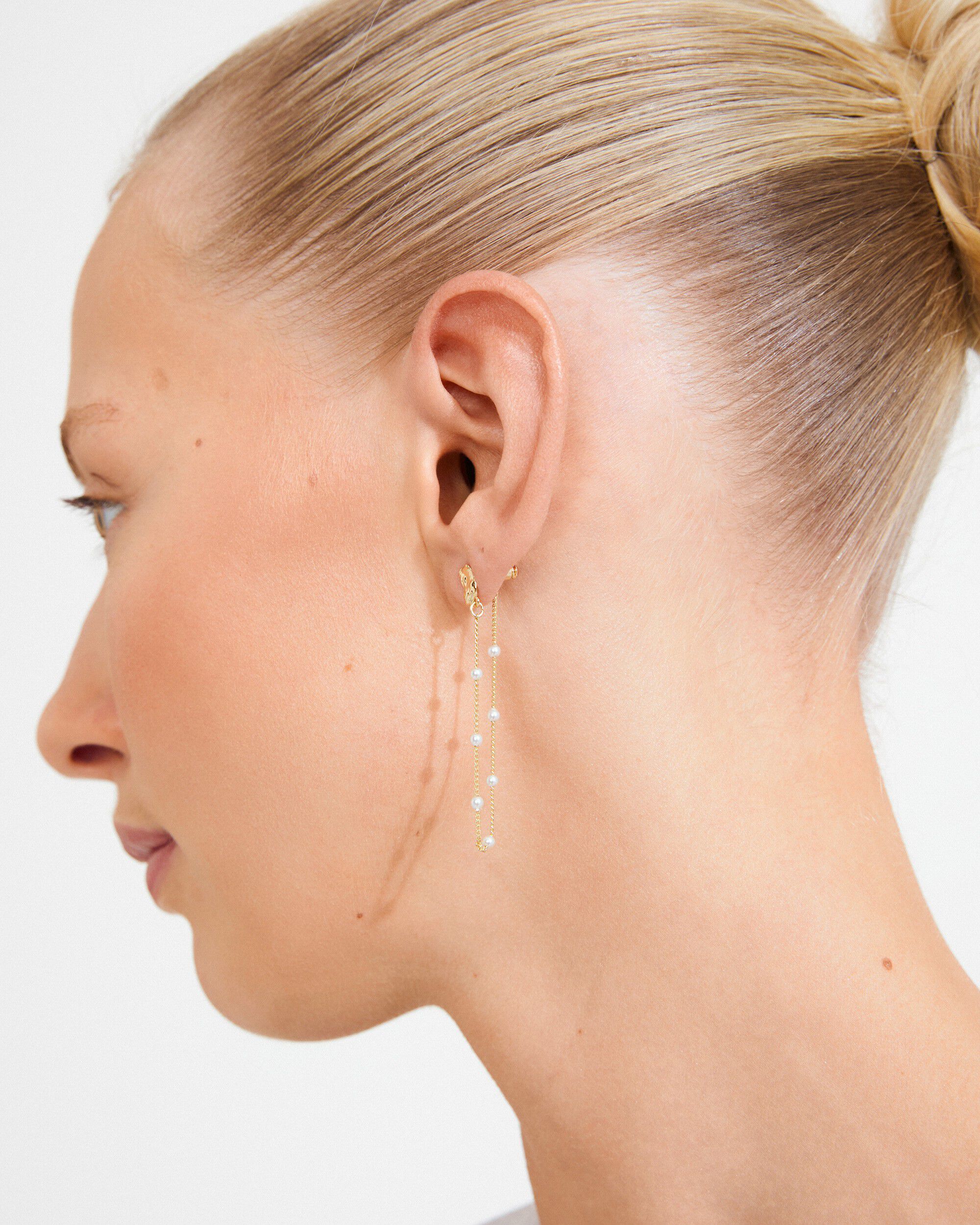 AERUN earrings gold-plated